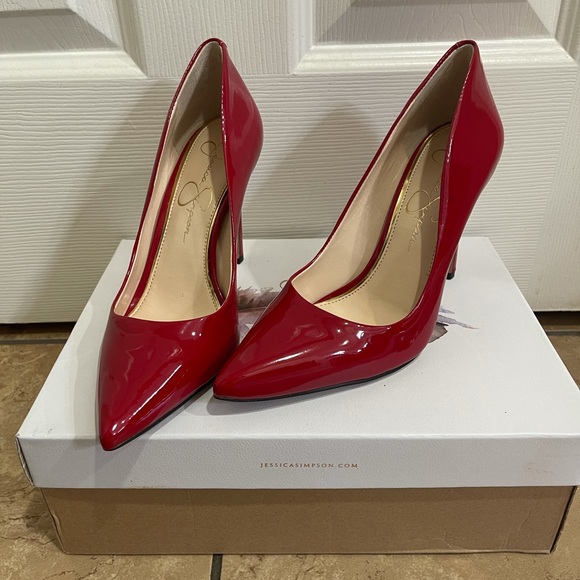 Jessica Simpson Red Heels - Picture 2 of 11